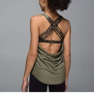 Lululemon Black Green Mystic Jungle Camo Free to be Wild Tank 6 / Speed Shorts 8